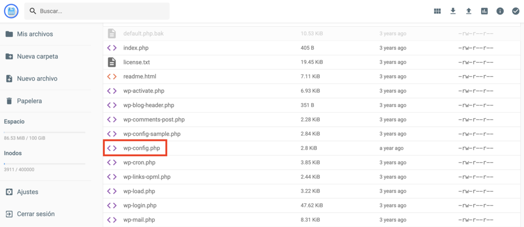La ubicación del archivo wp-config.php en public_html