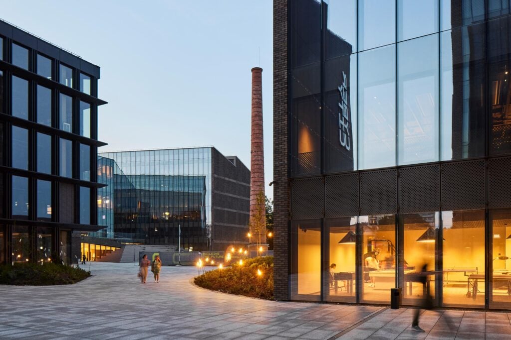 Norbert Tukaj photo of Cyber City