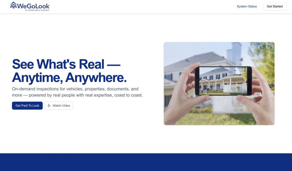 A página inicial da WeGoLook apresenta uma pessoa segurando um smartphone enquanto tira uma foto de uma casa moderna, demonstrando os serviços de inspeção sob demanda da WeGoLook.