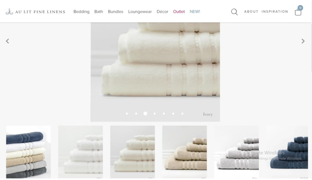 Ejemplo de página web en fondo blanco