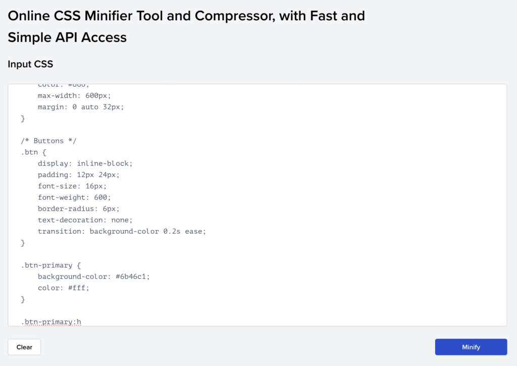 Herramienta Toptal CSS Minifier con el código CSS original pegado en el campo de entrada