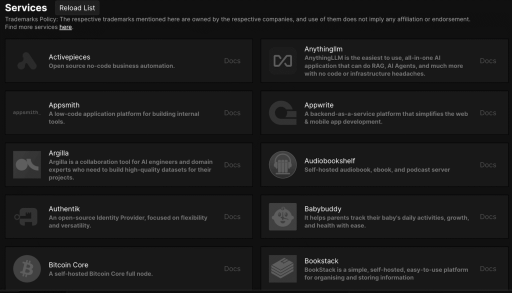 Opsi template bawaan Coolify