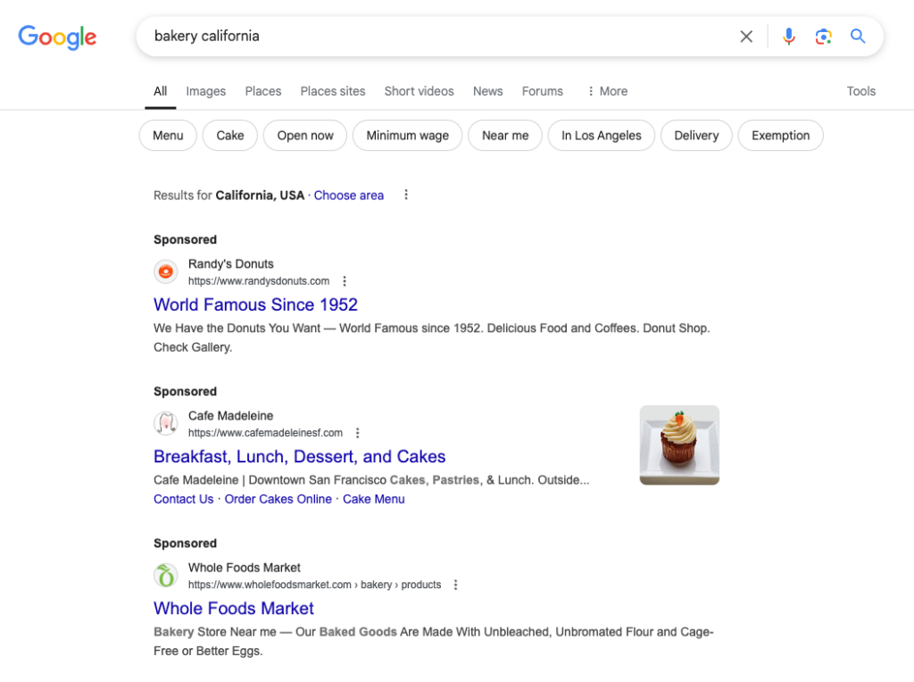 SERP Google yang menampilkan listing bersponsor