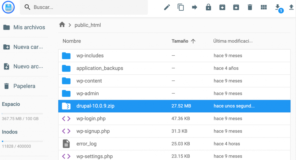 Gestor de archivos Hostinger. Se carga el archivo de instalación de Drupal