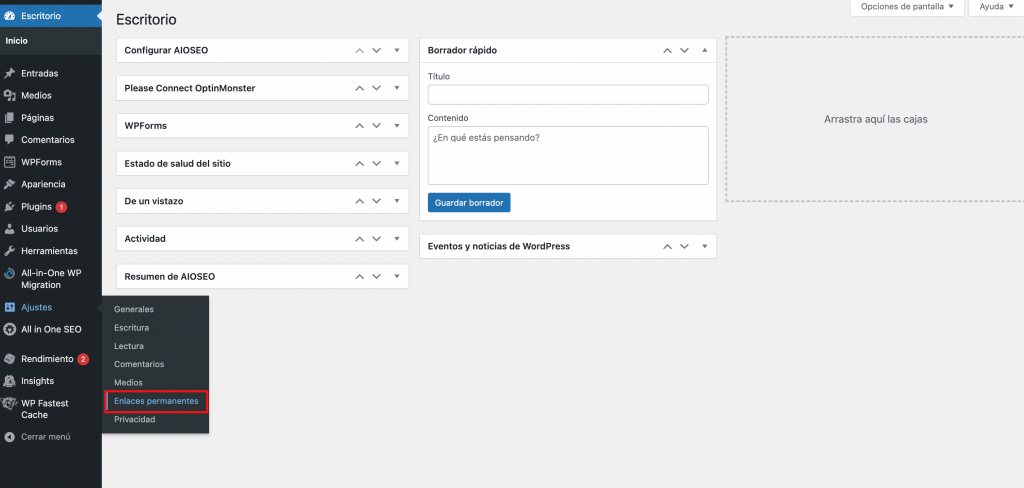 Tablero de mandos de WordPress, resaltando Ajustes > Enlaces permanentes
