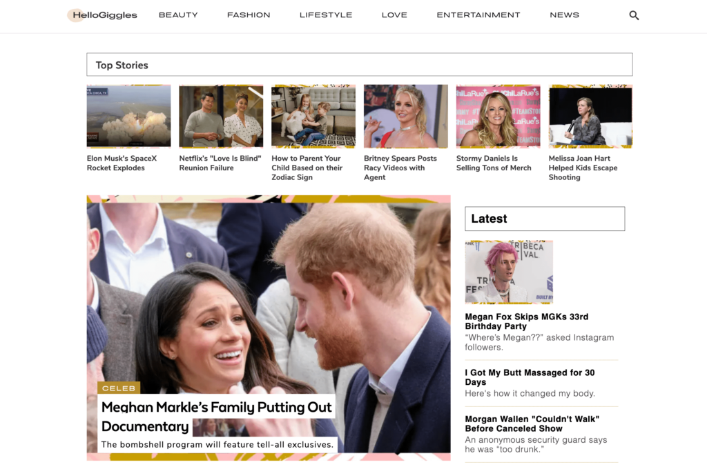 HelloGiggles' homepage