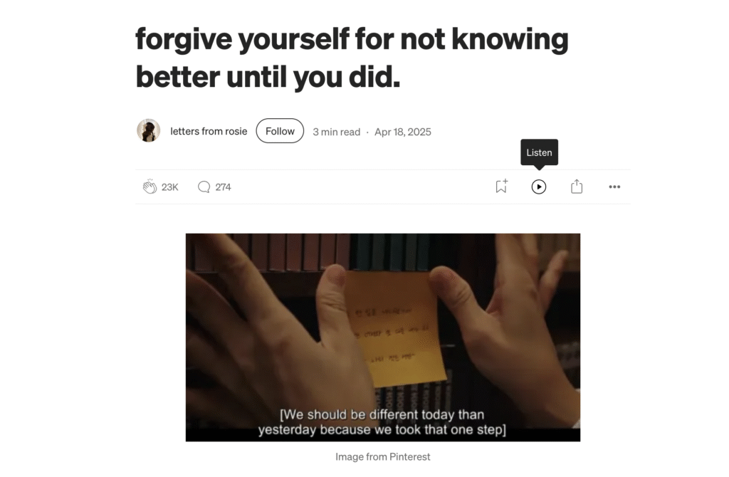 The Listen button on Medium blogging platform interface
