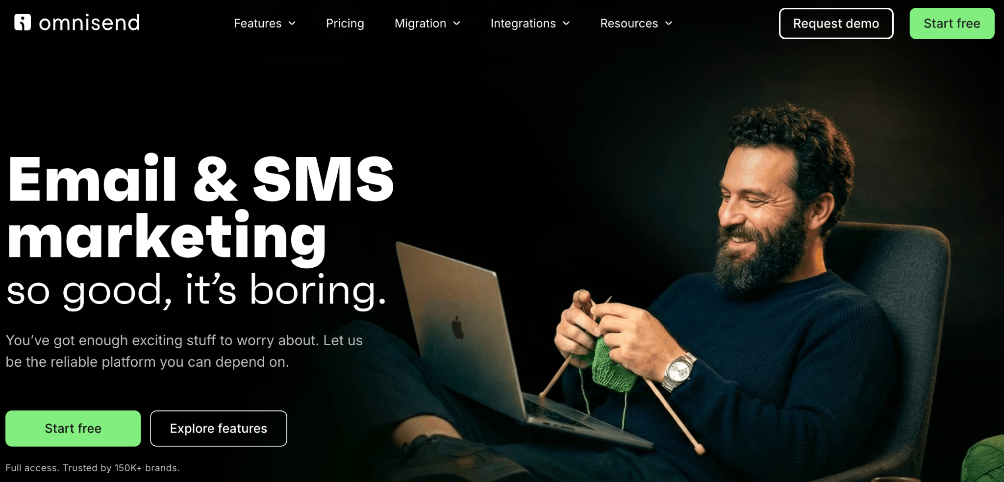 Omnisend homepage with the headline 